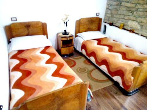 Hostal Ruols Guesthouse