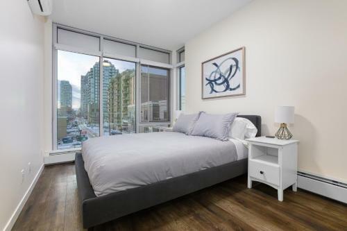 Cozy Upscale Apartment/equipped For Long Term Stay