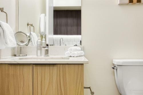 Cozy Upscale Apartment/equipped For Long Term Stay