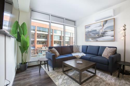 Apartamento Remote Work Oasis W/ Large Private Office & Island