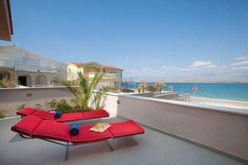 Apartments By The Sea Vir - 19419
