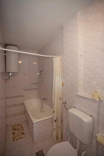 Apartments And Room Agata