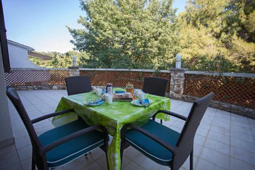 Apartments And Room Agata