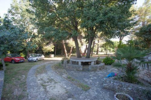 Apartments And Room Agata