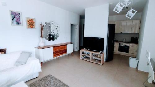 Acacia Apartment D4