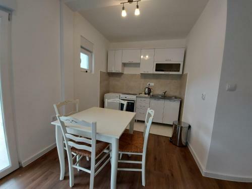 Halcon Apartments
