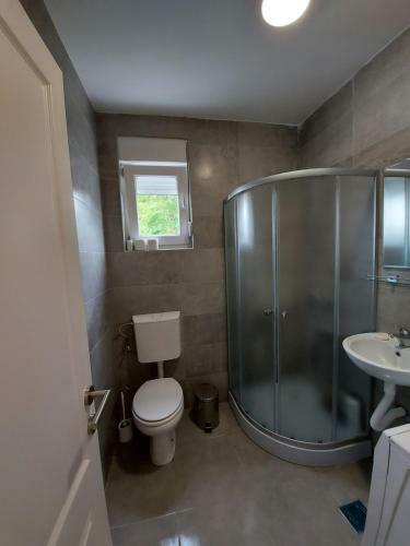 Halcon Apartments