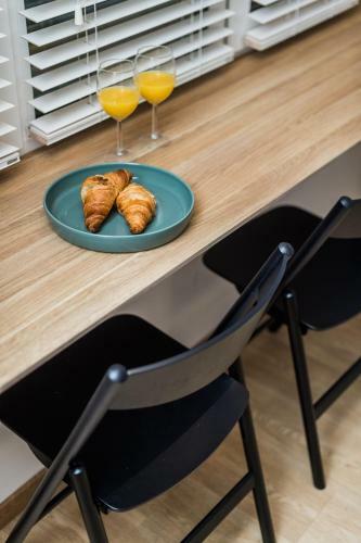 River City Apartments No. 3 By Urban Rent
