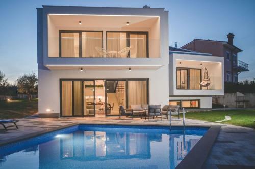 New 2022 Villa Ante