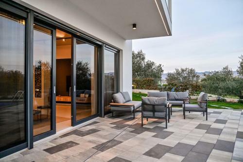 New 2022 Villa Ante