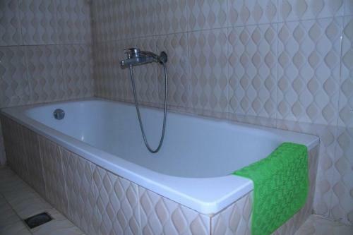 Hostal Avi Pension