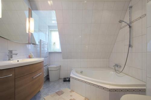 Private Rooms Relax Schweid (2299)