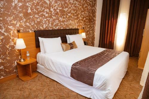 Hotel Ndaru Luxury Suites