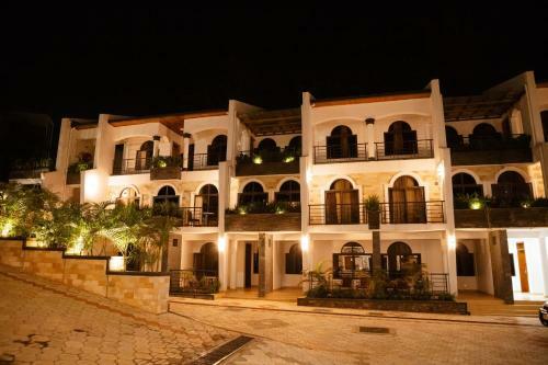 Hotel Ndaru Luxury Suites