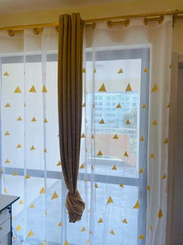 Cozy And Low Budget Self-contained Bedroom In A Kilimani Shared Apartment