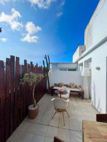 Apartamento Amazing Duplex With Rooftop Ain Maarif