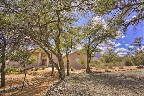 Lovely Prescott Home With Deck 10 Mi To Dtwn!