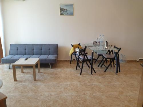 Apartamento ????? ???????? ???????? ?????? 3 ??.27 ? ???? 2