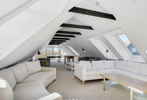 Lund�