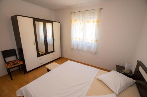 Apartments Calida A
