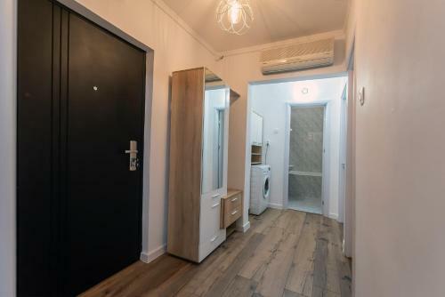 Apartament Cu Parcare Proprie