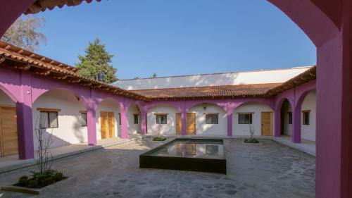 Hotel Hostal De La Monta�a