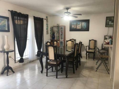 Cheli House