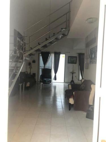 Cheli House