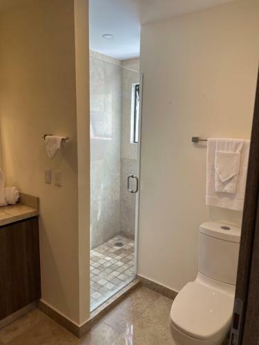 Apartamento Condo On Mazatlan Ocean Front Boardwalk ?malec�n?