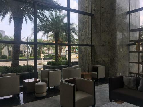 Apartamento Pizzpart - Vinhomes Landmark Plus 81