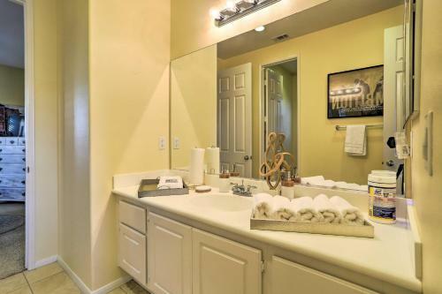 Desert Hot Springs Escape With Hot Tub And Yard!