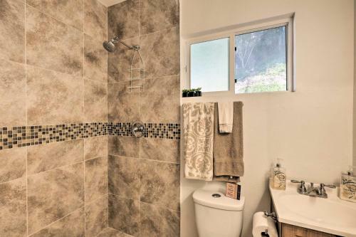 Apartamento Cozy Cali Apt, 4 Mi To Moonlight State Beach!