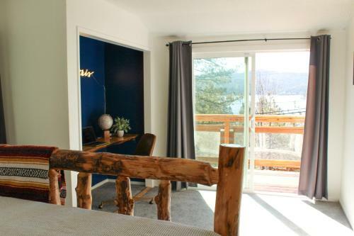 Lakeview Haus- Easy Access Modern Mountain Getaway