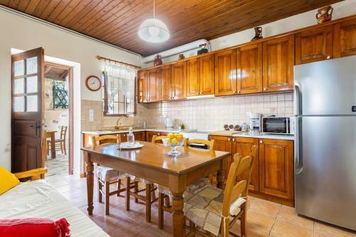 Valia's Stone House