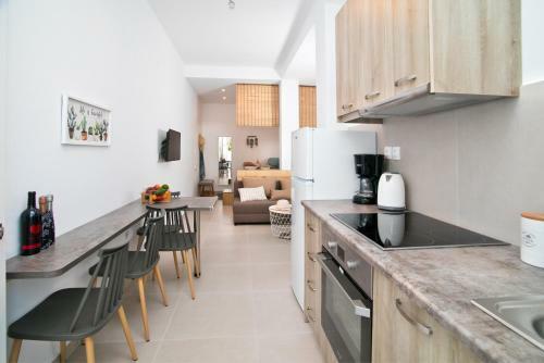 Sunset Apartment