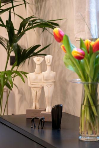 The New Era Luxury Living