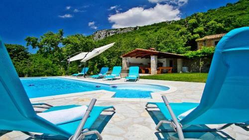 Villa Bella Vista Near Ucka Nature Park