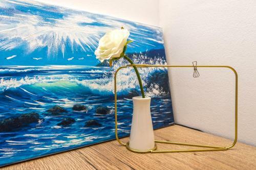Blue Waves, Beachfront Modern Apartment