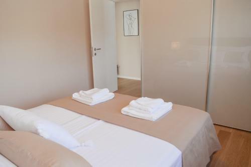 Rova Apartment