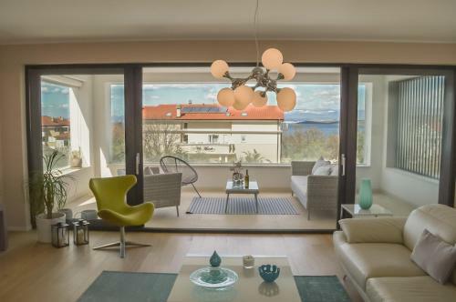 Rova Apartment