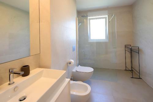Stylish Apartment 100m From The Beach S2a