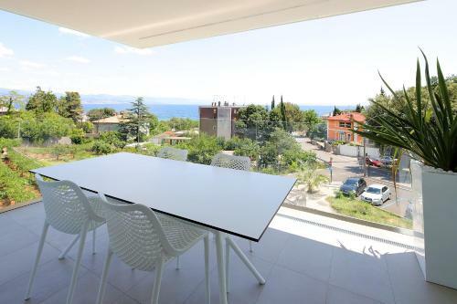 Stylish Apartment 100m From The Beach S2a
