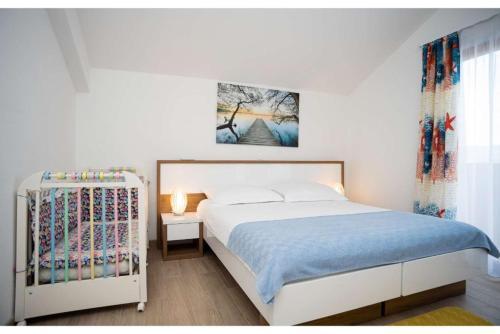 Leon Holiday Home