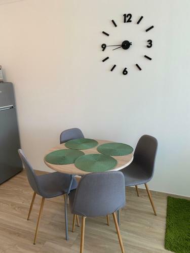 Z�ld Id? Apartman