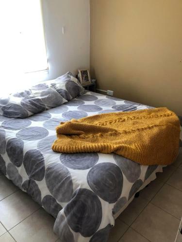 C�moda Habitaci�n Privada En Casa Compartida