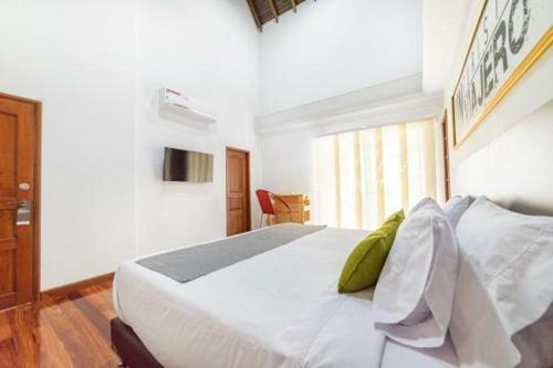 Hotel Pinares Pereira
