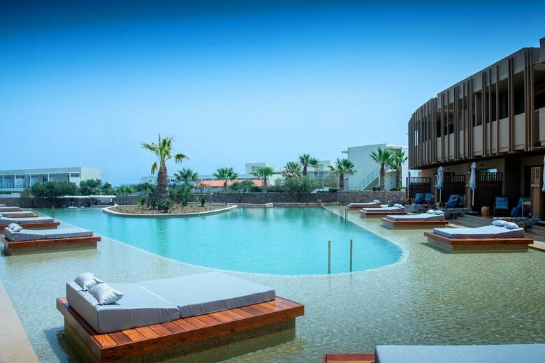 Hotel Senseana Sea Side Resort & Aquadventure