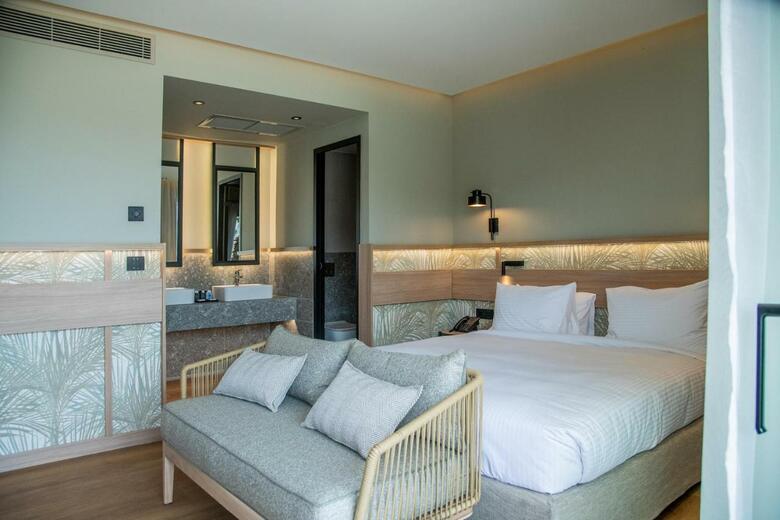 Hotel Senseana Sea Side Resort & Aquadventure