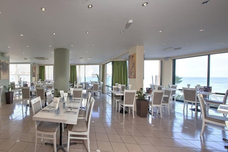 Hotel Palmera