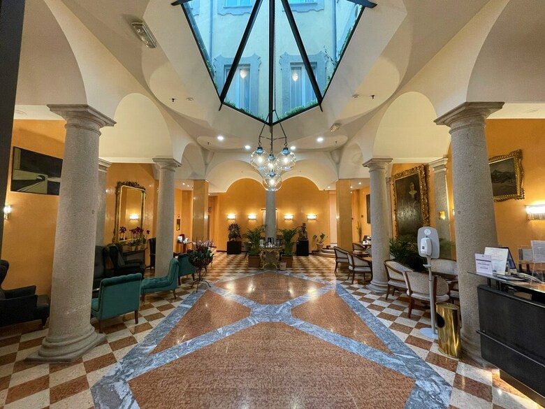 Hotel Regina